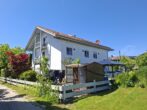 Gut geschnittene Balkonwohnung mit Garten, Carport und Stellplatz. Eigentümerbewohnt. Bestzustand. - hier im Dachgeschoß
