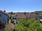 Gut geschnittene Balkonwohnung mit Garten, Carport und Stellplatz. Eigentümerbewohnt. Bestzustand. - mit Wendelsteinblick