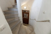 Komplett neu sanierte 3-Zimmer Altstadtwohnung - Treppenaufgang