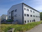 Neuwertiges Gewerbeobjekt, Büros, Lager-Produktionshalle und große Freifläche, Nähe B 304, MÜ-TS, - Gesamtansicht