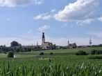 Wohnen in Schnaitsee, ein exponiertes Dorf im Chiemgau, sofort bebaubar und voll erschlossen. - Schnaitsee ganz oben
