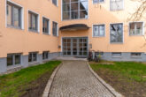 Ruhige und helle 1-Zimmer-Wohnung mit Terrasse und kleinem Garten - Zugang zum Haus
