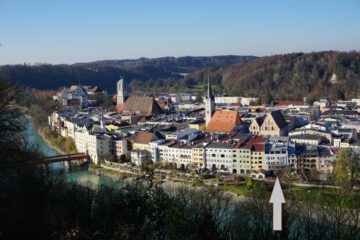 Einmalig in Wasserburg, vollrestauriertes Wohn- und Geschäftshaus mit Lage Marienplatz u. Innfront, 83512 Wasserburg am Inn, Haus