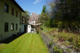 Terrassenwohnung in Zweifamilienhaus zu verkaufen, ruhige schöne Lage, bereits frei mit Gartenanteil - Ostseite