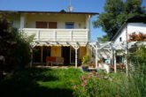 Reiheneckhaus in ruhiger Wohnlage mit Garage und kleinem Garten, kernsaniert 2008, sofort verfügbar. - REH Baujahr 1979
