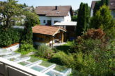 Reiheneckhaus in ruhiger Wohnlage mit Garage und kleinem Garten, kernsaniert 2008, sofort verfügbar. - Blick in den Garten