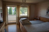 Reiheneckhaus in ruhiger Wohnlage mit Garage und kleinem Garten, kernsaniert 2008, sofort verfügbar. - Schlafen mit Balkonzugang