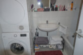 Gute Lage, guter Zuschnitt, guter Mieter, guter Preis, guter Zustand, gute Investition, alles Gut! - Bad innenliegend mit Wanne