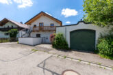 Einfamilienhaus mit Einliegerwohnung oder Büro mit eigenem Eingang in bester Wohnlage - Zufahrt Garage und Stellplatz