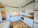 Freies Ein-zwei-drei Familienhaus zur Eigennutzung oder Vermietung, 1990 renoviert und gut in Schuß. - 1.Stock Küche