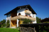 Freies Ein-zwei-drei Familienhaus zur Eigennutzung oder Vermietung, 1990 renoviert und gut in Schuß. - Bild