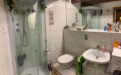 Wasserburg am Inn, interessante Galeriewohnung im Herzen der Altstadt, frei werdend 1.3.2027 - Bad mit Dusche