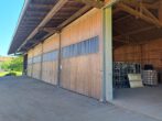 Langfristig zu vermieten, trockene Top-Lagerhalle mit LKW-Zufahrt, freitragend, mit Stromanschluß. - 6 Tore