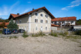 4 Zimmer Erdgeschosswohnung mit Garten und Terrasse - gesamtes Haus