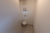 4 Zimmer Erdgeschosswohnung mit Garten und Terrasse - WC Gerwerbe